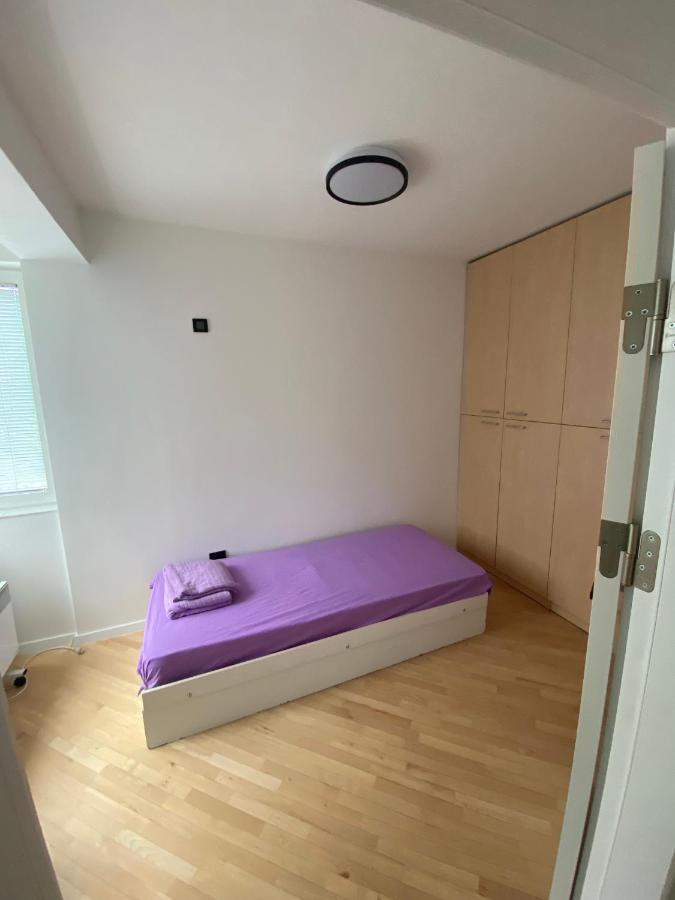 - Serenity Apartment - Skopje Buitenkant foto